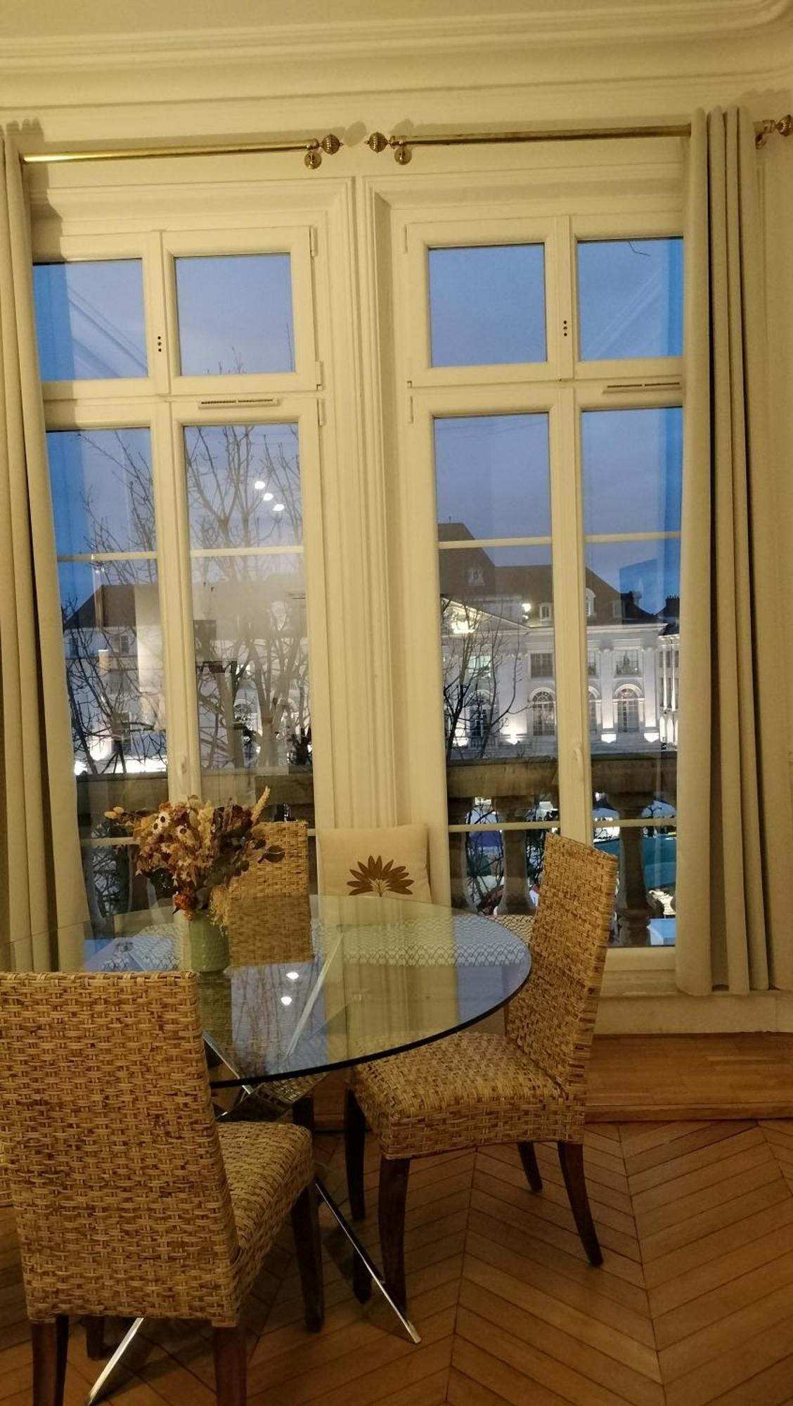 Appartement Avec Belle Vue Sur La Place Du Martroi Orléans Exterior foto